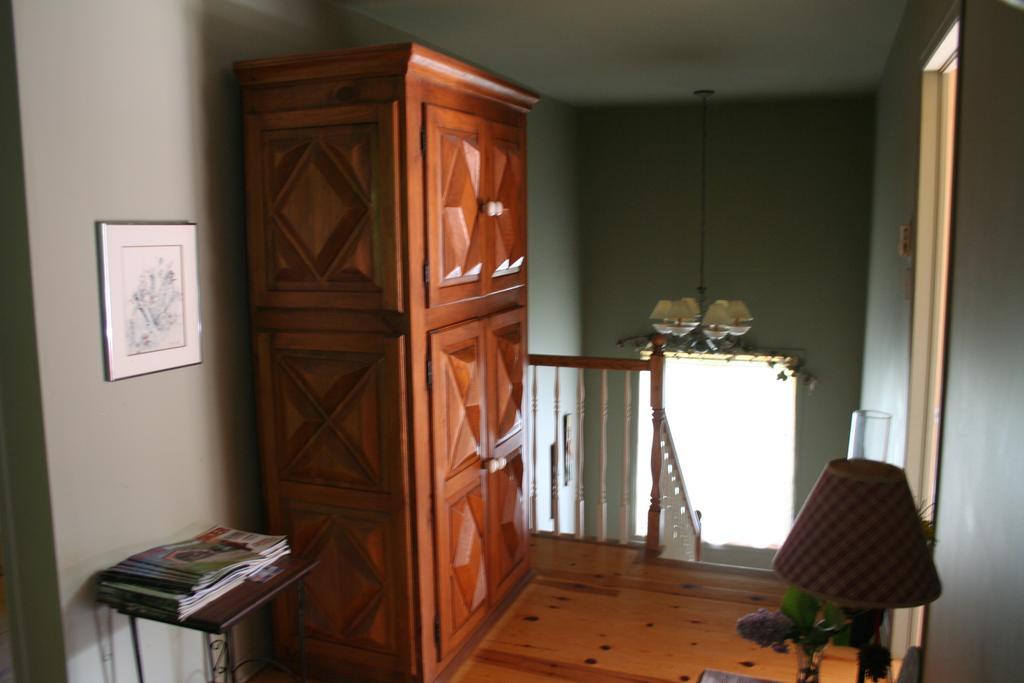 La Chaumiere De L'Anse Bed and Breakfast Mont-Tremblant Eksteriør billede